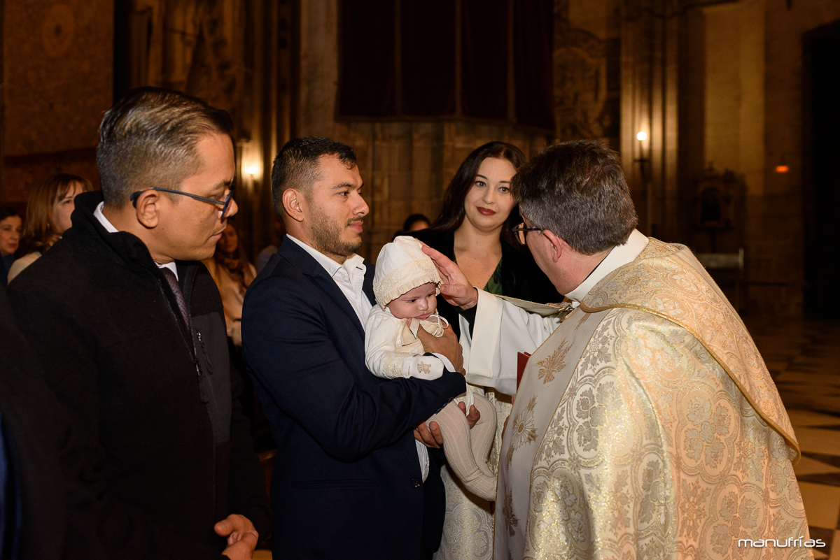 manufrias-fotografo-profesionnal-bautizo-catedral-sevilla