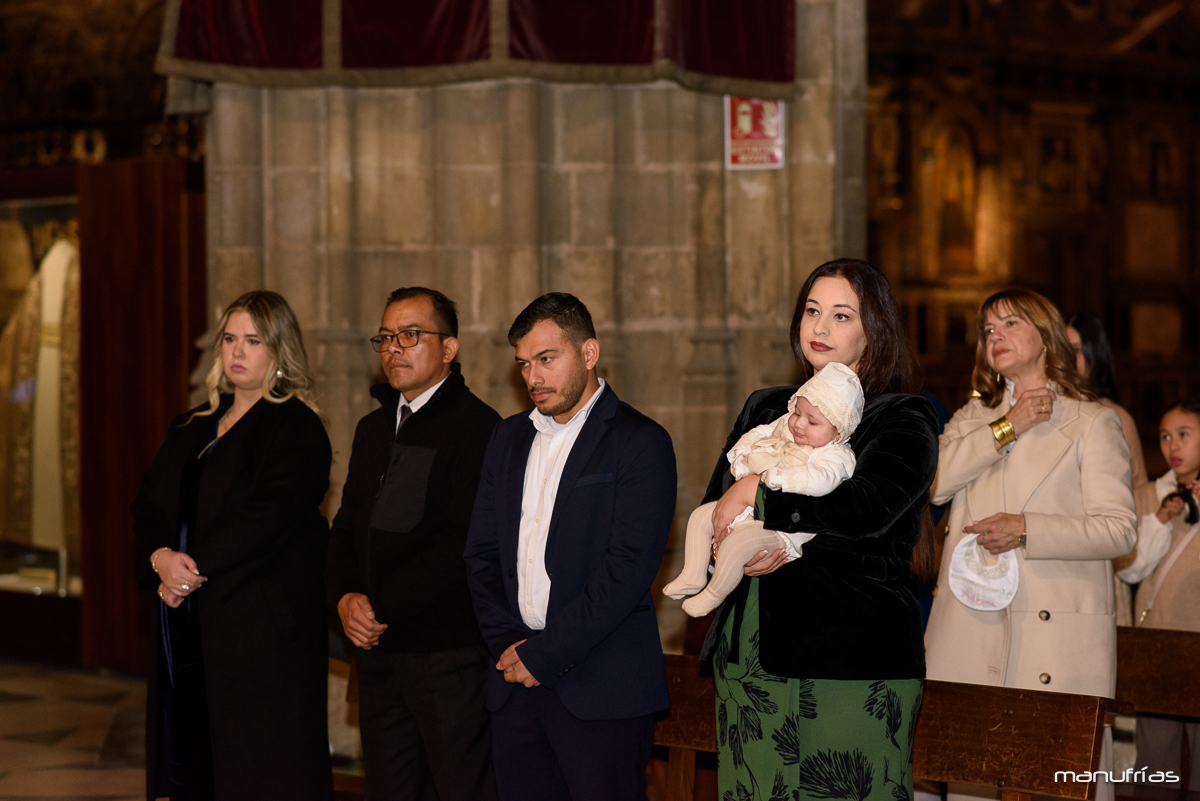 manufrias-fotografo-profesionnal-bautizo-catedral-sevilla