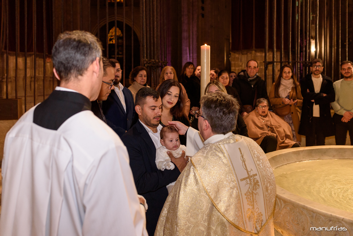 manufrias-fotografo-profesionnal-bautizo-catedral-sevilla