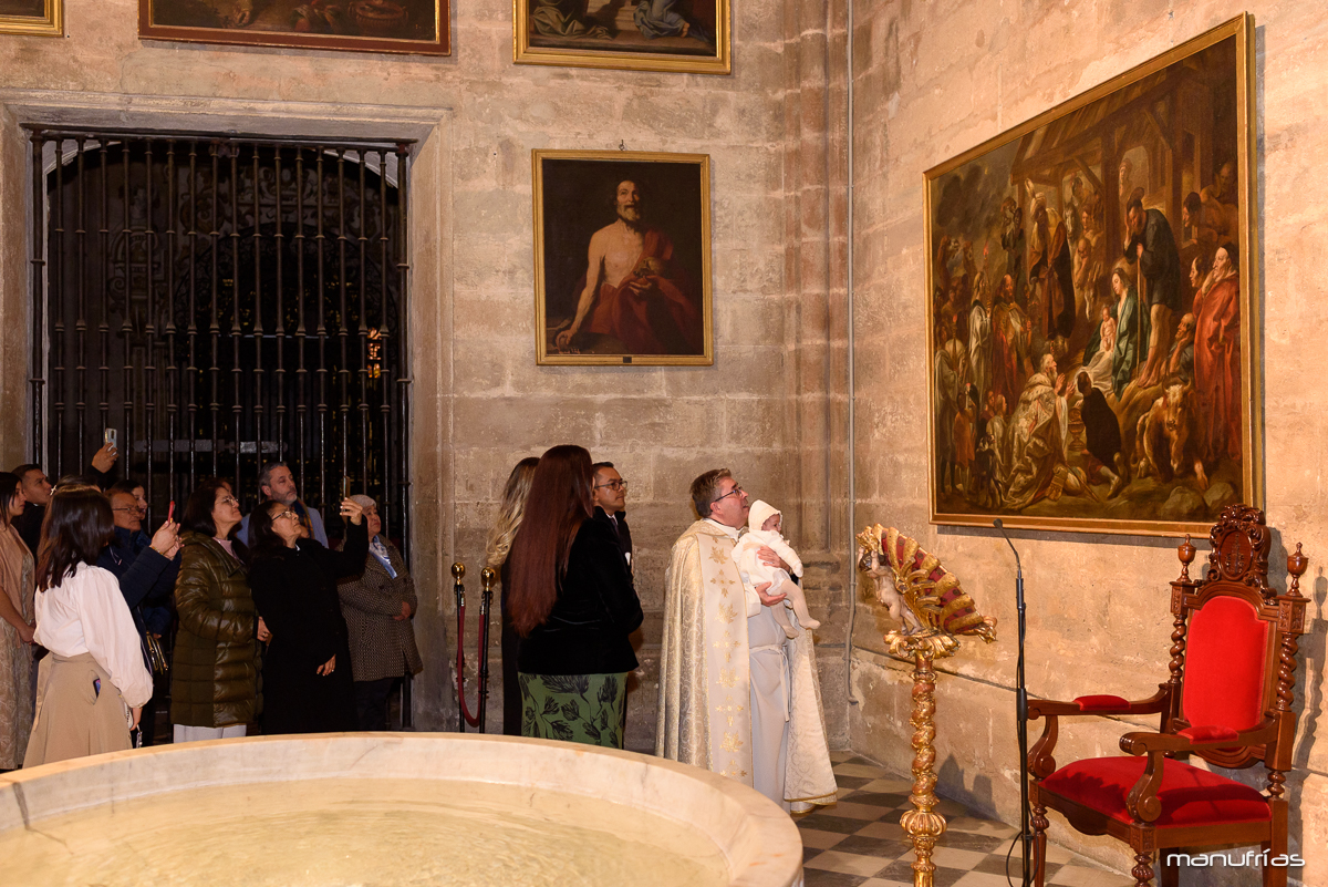 manufrias-fotografo-profesionnal-bautizo-catedral-sevilla